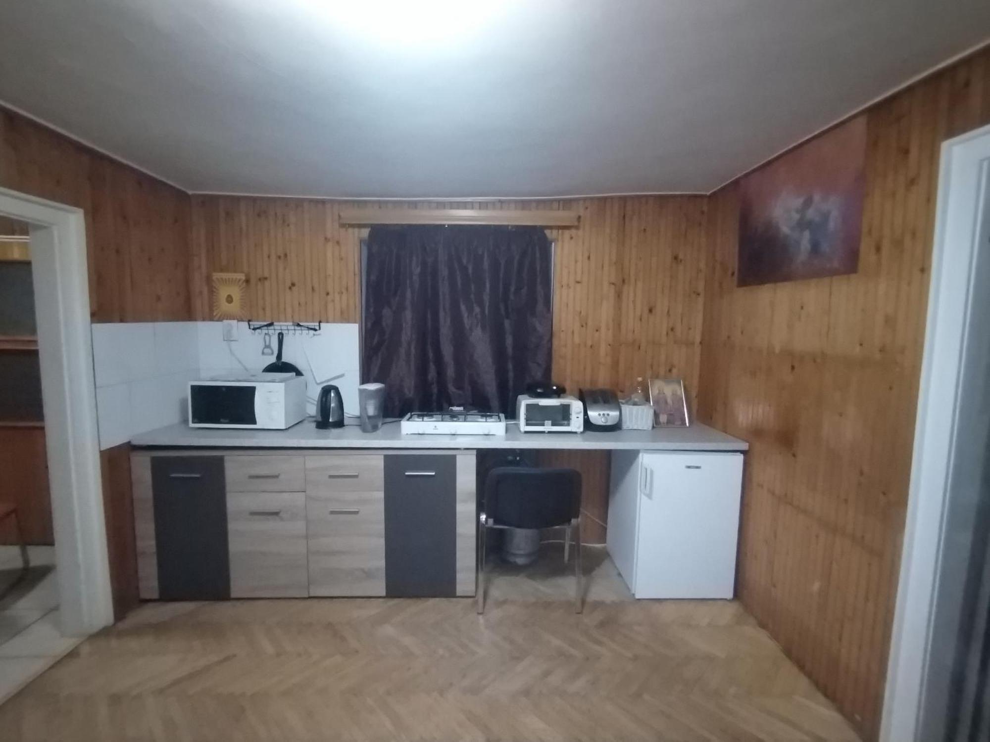 Kert Övezeti Lakás Gyöngyös Exterior foto